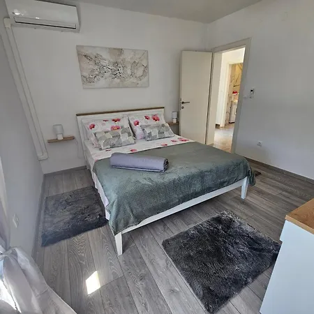 Vakantiehuis Family Friendly House With A Swimming Pool Zabrdje, Peljesac - 24356 *